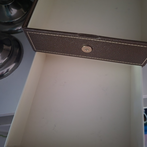 Brown Jewelry Box. - Picture 4 of 5